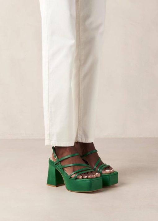 Eastcoastmode.shop02e63542e3 5