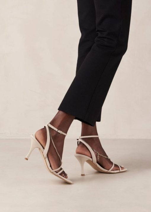 Eastcoastmode.shop0c8568a728 1