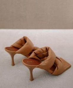 Eastcoastmode.shop5ee12561a3 5