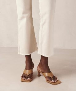 Eastcoastmode.shop906713a643 4