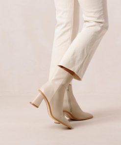 Eastcoastmode.shopf9880239f2 1