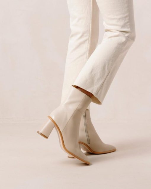 Eastcoastmode.shopf9880239f2 1