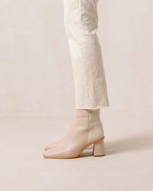 Eastcoastmode.shopf9880239f2 10