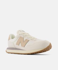 Eastcoastmode.shopf5ef16184b 2